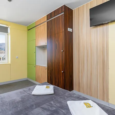 Bed & Breakfast Elemels Planet *