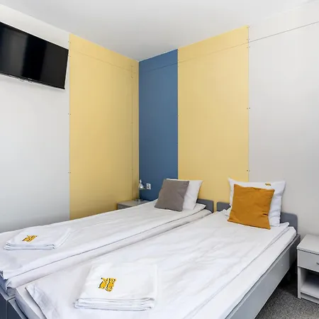 Elemels Planet Oda ve Kahvaltı *