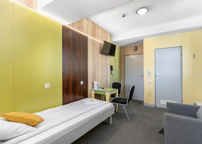 Elemels Planet * Ustron