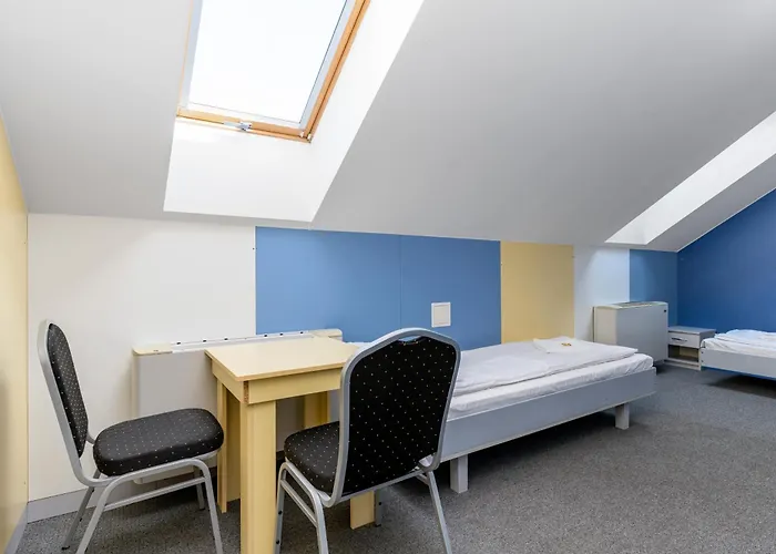 Elemels Planet Bed & Breakfast *