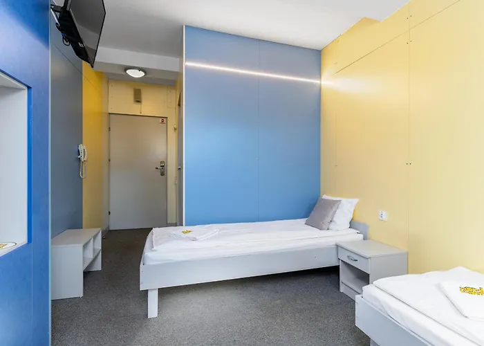 Elemels Planet Bed & Breakfast *